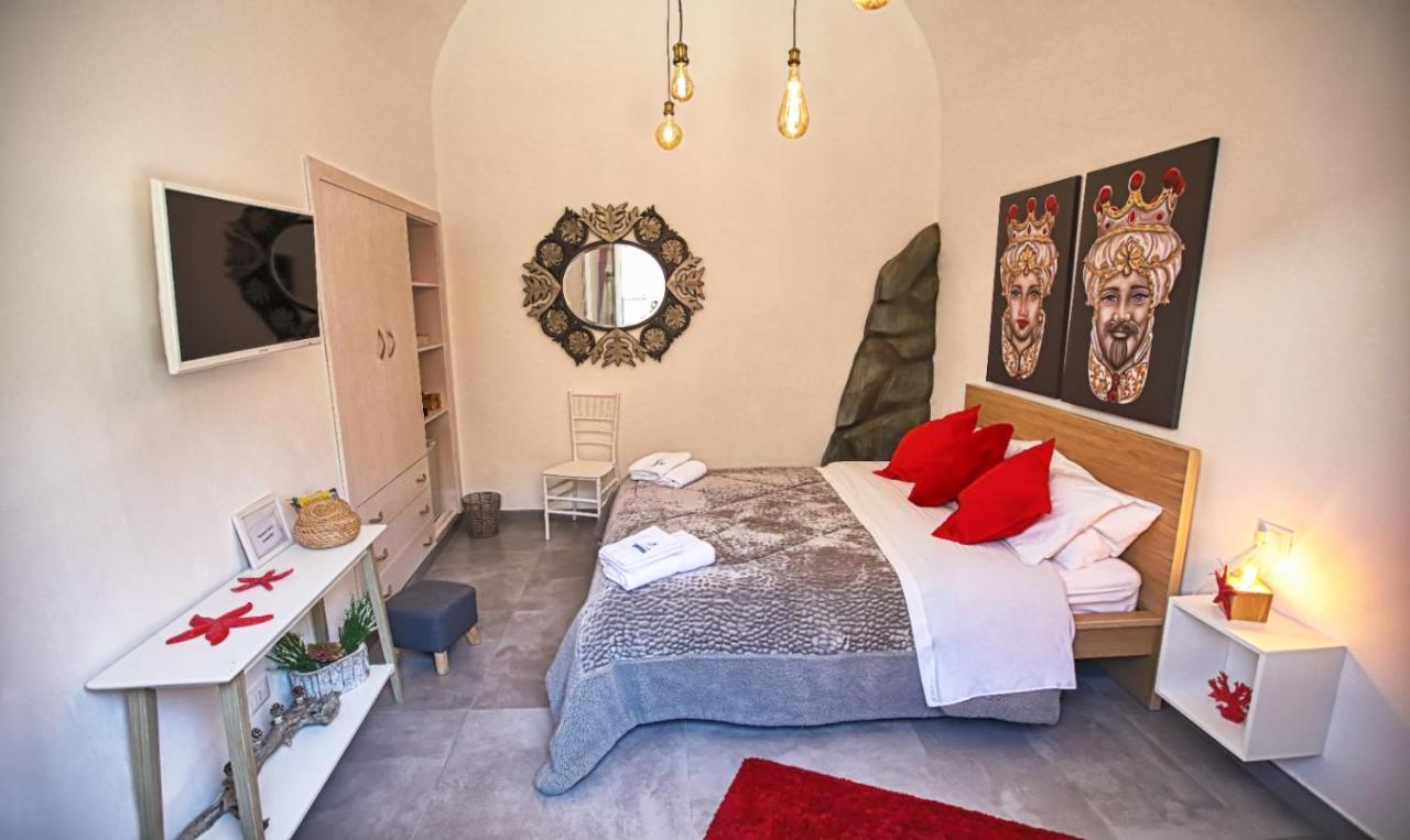 B&B Le Onde Praiola Terrasini Oda fotoğraf