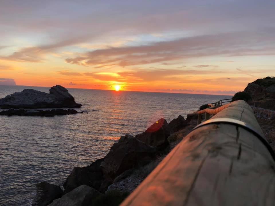 B&B Le Onde Praiola Terrasini Dış mekan fotoğraf