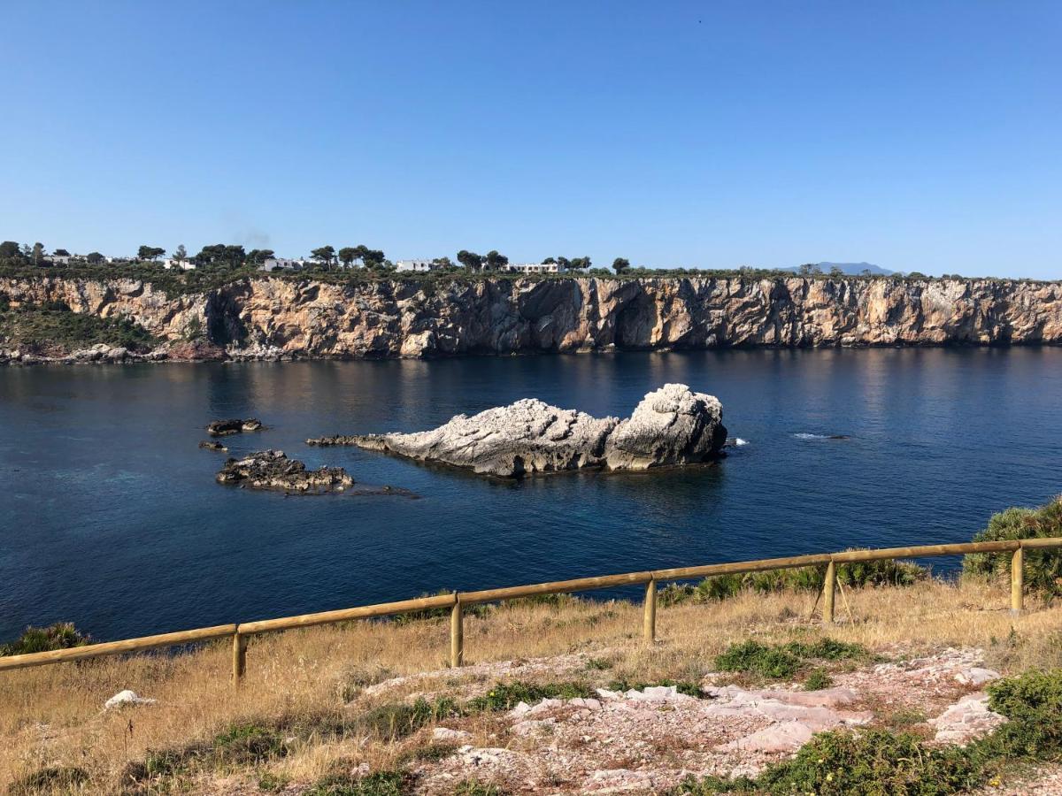 B&B Le Onde Praiola Terrasini Dış mekan fotoğraf