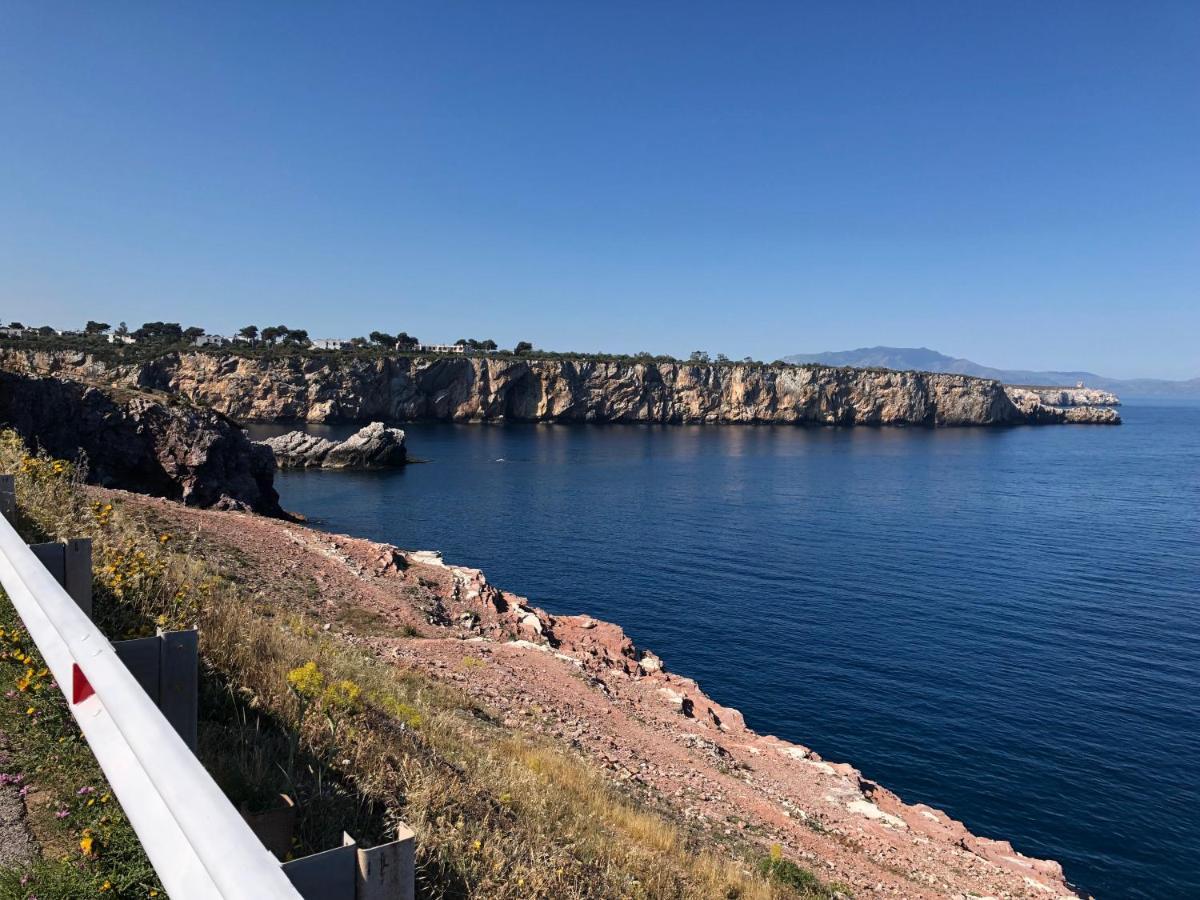 B&B Le Onde Praiola Terrasini Dış mekan fotoğraf